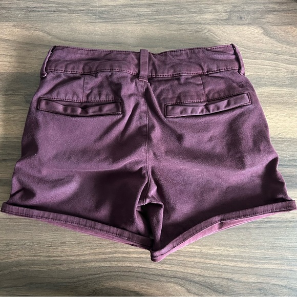 American Eagle Women’s Midi AEO Twill Super Stretch Maroon Shorts Size 2 - Picture 2 of 13